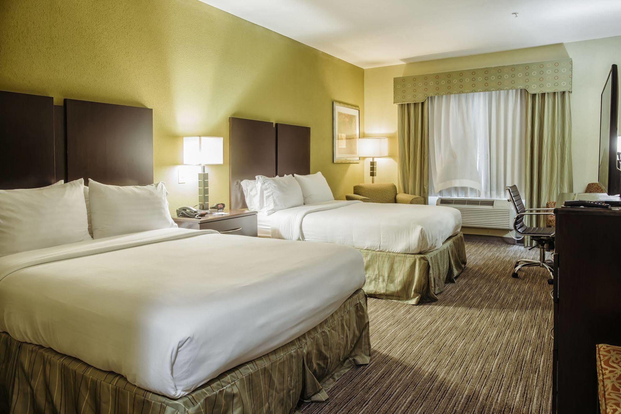 Holiday Inn Express Hotel & Suites Waller By Ihg Exterior foto
